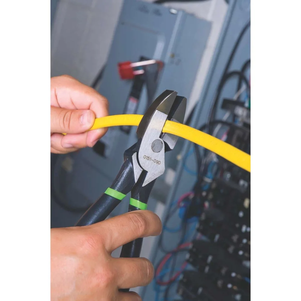 Alicate Universal 9 Polegadas Com Crimpagem Greenlee - Imagem 4