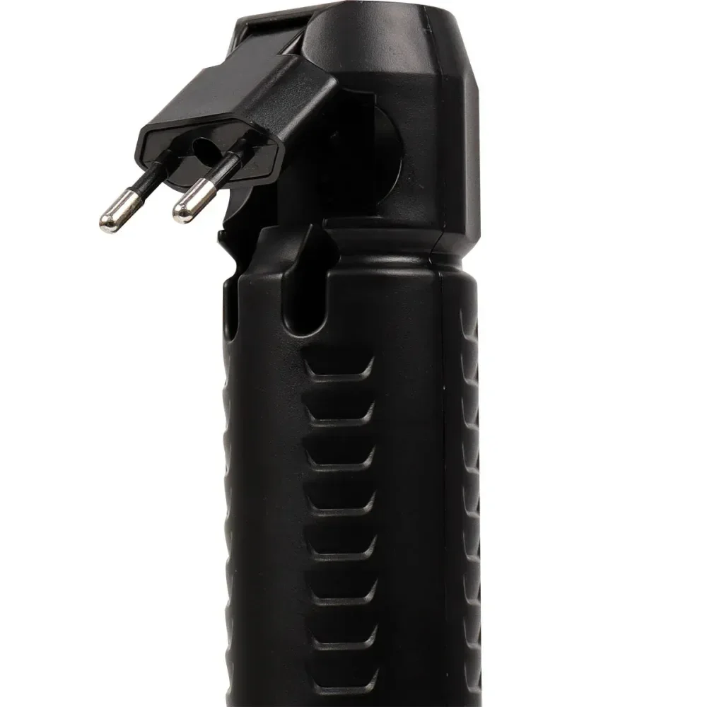 Ilumine suas aventuras com a lanterna recarregável LK 260.